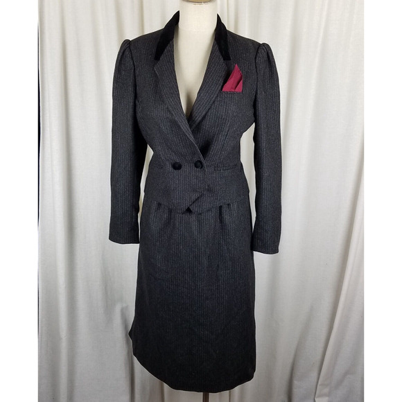 Vintage Sasson Pinstripes Wool Pencil Skirt Blazer Jacket Suit Set Womens 10 11 - Picture 1 of 10